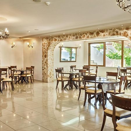 Adelais Hotel ตาวโรไนติส ภายนอก รูปภาพ
